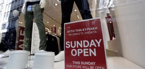 what stores are open canada sunday